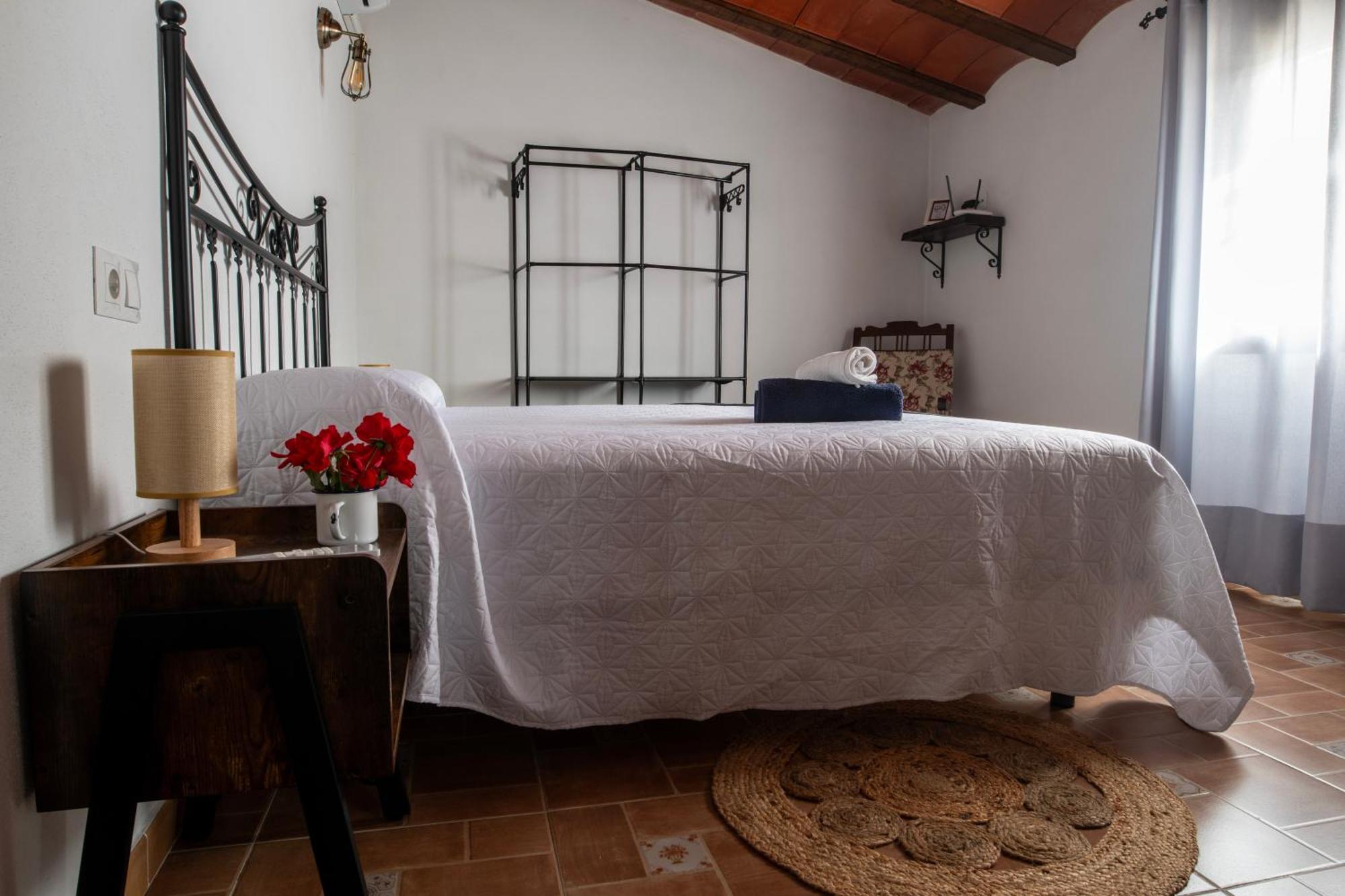 Alojamiento Turistico Loma Alta Cambil 外观 照片