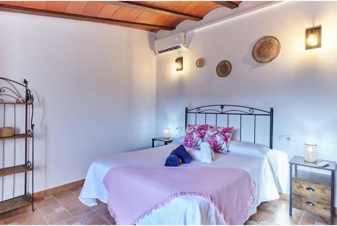 Alojamiento Turistico Loma Alta Cambil 外观 照片